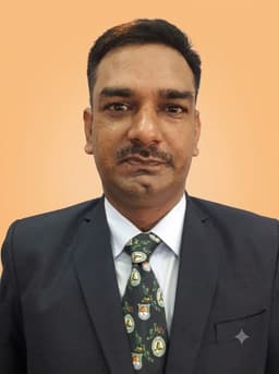 श्री अमरेश तिवारी - अधिशासी अधिकारी